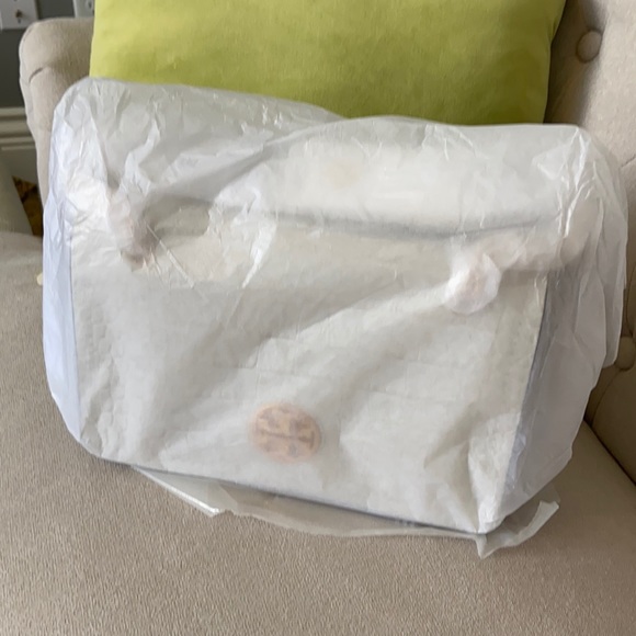 NWT Tory Burch Croc Embossed Convertible Bag - Picture 3 of 9